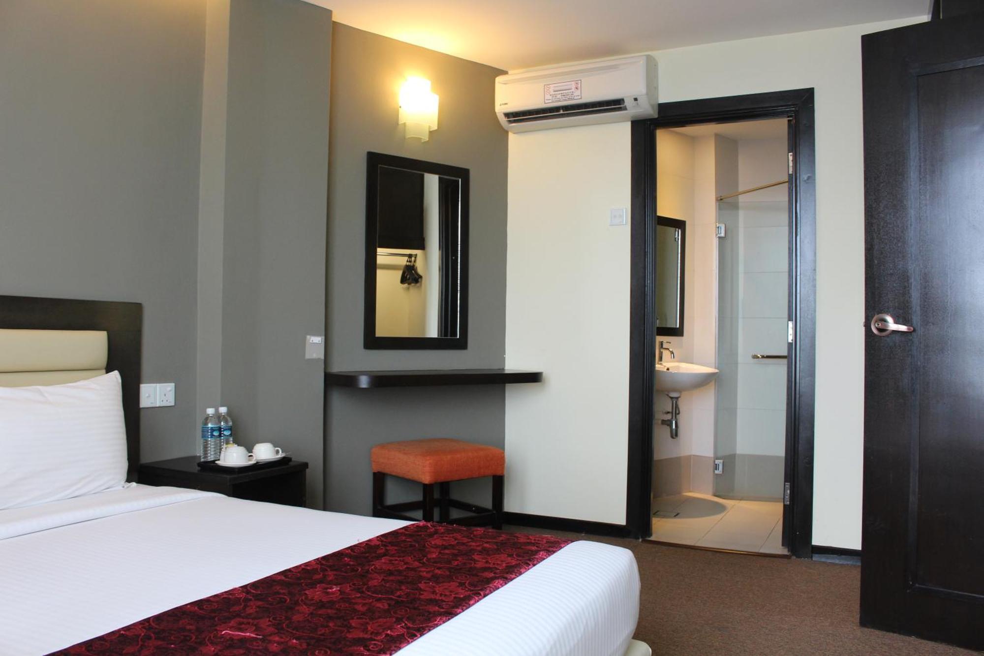 Paradise Spa Hotel Πορτ Ντίξον Εξωτερικό φωτογραφία